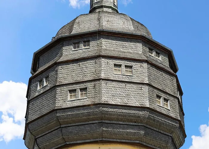 Tower Frankfurt Hotel *